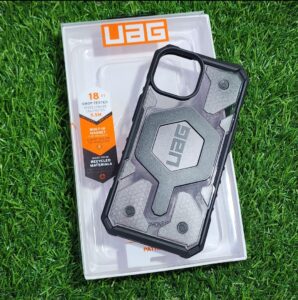 iPhone 15 Series UAG Armor Back Cover PATHFINDER – BT Limited