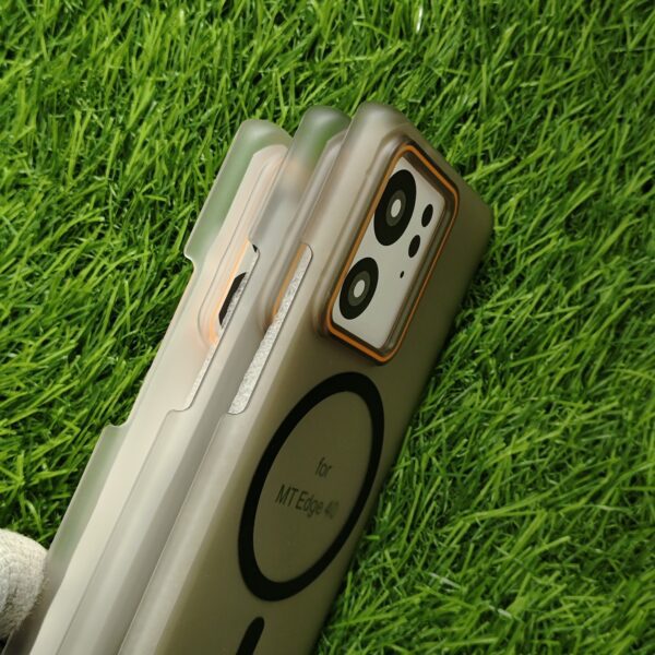 Moto Edge 40 MagSafe Matte PC Hard Back Cover Ultra Thin With Camera Ring - Image 3