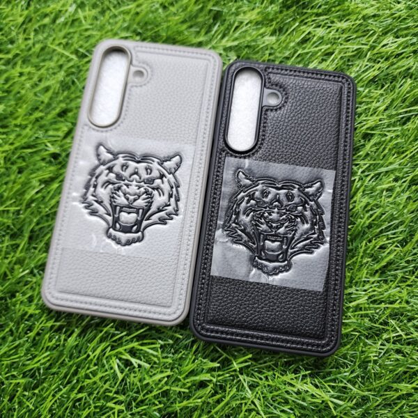 Samsung Galaxy S25 Premium Tiger Back Cover