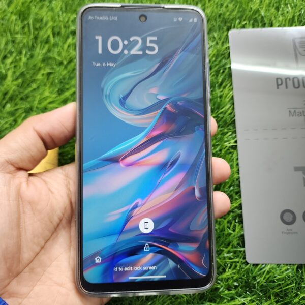 Realme 10 Pro Plus Matte Privacy Membrane Screen Protector - Image 5