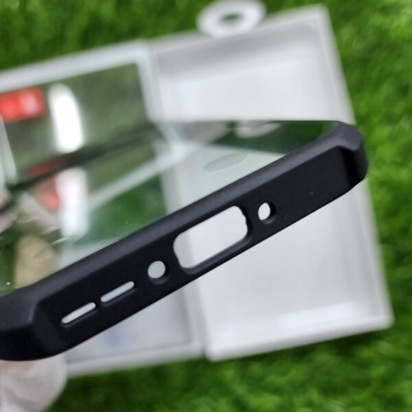 OnePlus 13T Transparent OG Xundd Back Cover - Image 3