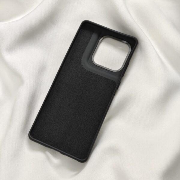 Moto Edge 60 Fusion Black Nilkin Back Cover with cloth inside - Image 7