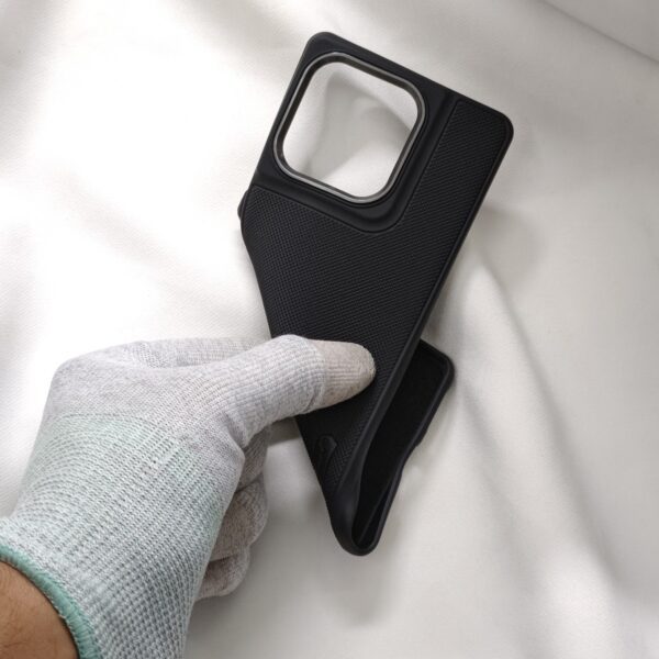 Moto Edge 60 Fusion Black Nilkin Back Cover with cloth inside - Image 8