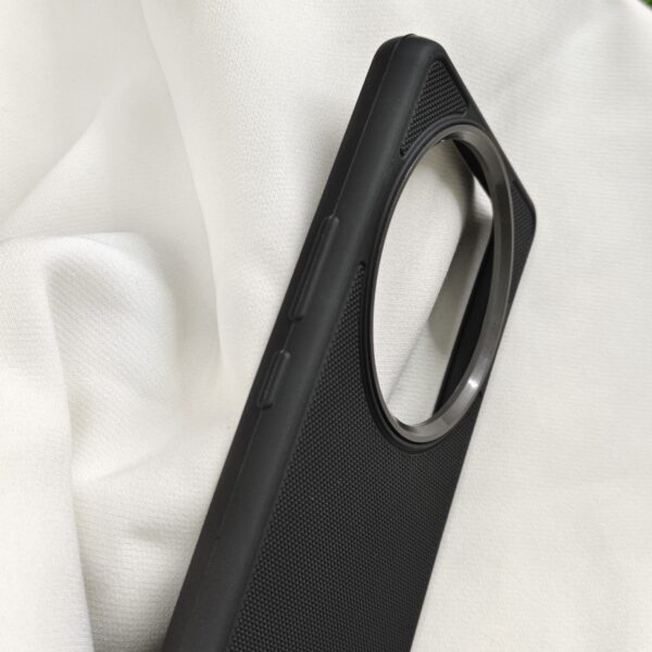 Vivo T4 & iQOO Z10 Black Nilkin Back Cover with cloth inside - Image 3