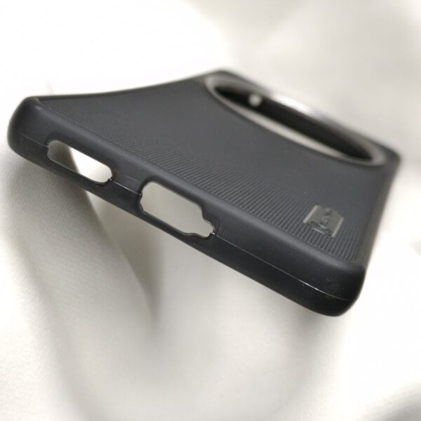 Vivo T4 & iQOO Z10 Black Nilkin Back Cover with cloth inside - Image 4