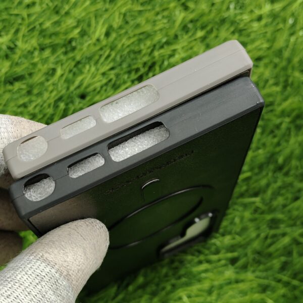 Samsung S23 Ultra Luxury Leather Back Cover with Magsafe - Image 4