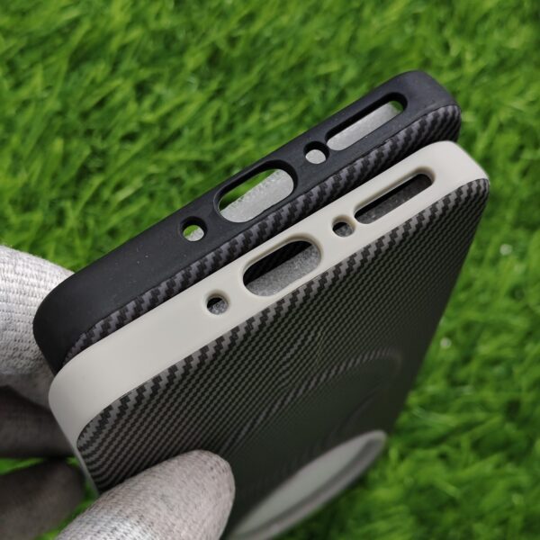 Oneplus 13R Premium Carbon Back Cover With Soft Cloth Inside - Image 4