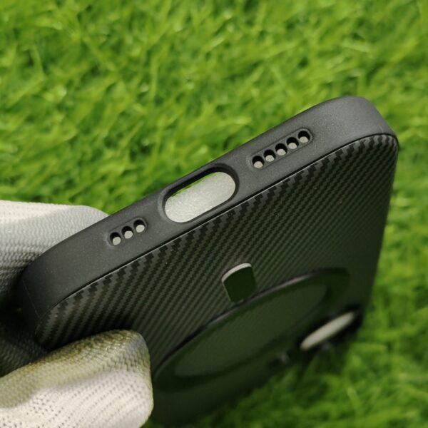 iPhone 16 Premium Carbon Back Cover With Soft Cloth Inside - Image 4