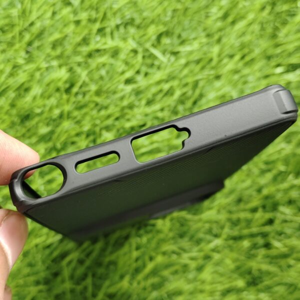 Samsung S25 Ultra Black Shutter Nilkin Back Cover - Image 5