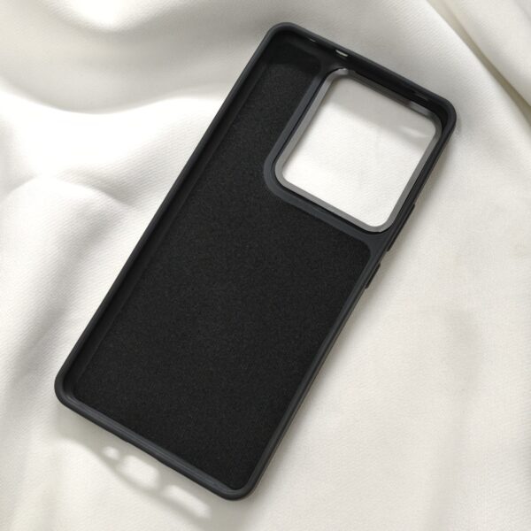 Realme GT 7T Black Nilkin Back Cover with cloth inside - Image 6