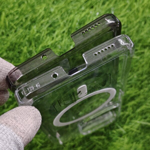 Vivo T4X & Y29 Magsafe Transparent PC Hard Crystal Back Cover - Image 4