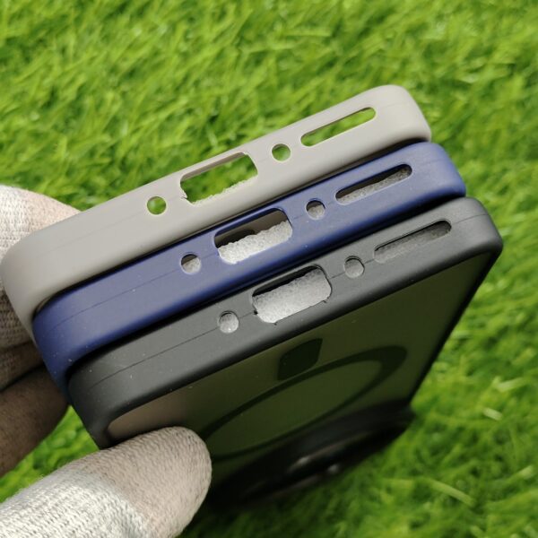 Oneplus 13 Magsafe Matte Skin Back Cover - Image 4