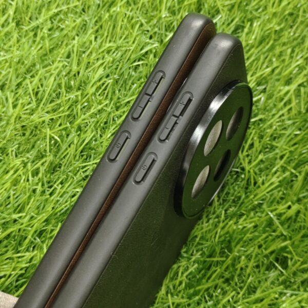 Vivo X200 5G Premium Leather Finish Back Cover - Image 3