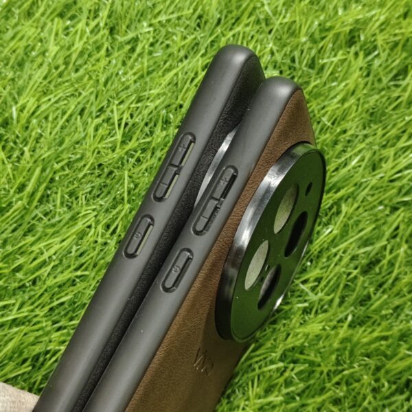 Vivo X200 Pro 5G Premium Leather Finish Back Cover - Image 3