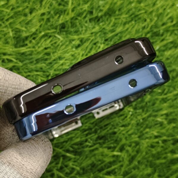 Moto Edge 60 Pro Transparent Chrome PC Hard Back Cover - Image 6