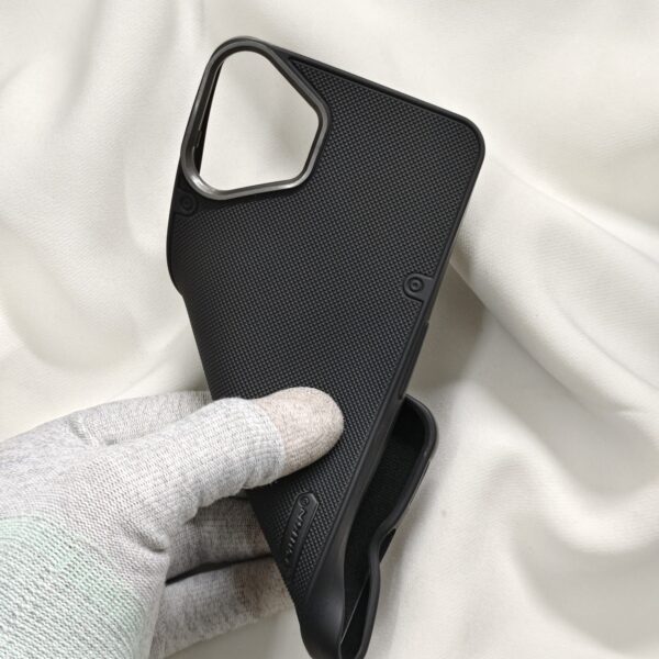 Nothing CMF Phone 2 Pro Black Nilkin Back Cover with cloth inside - Image 9