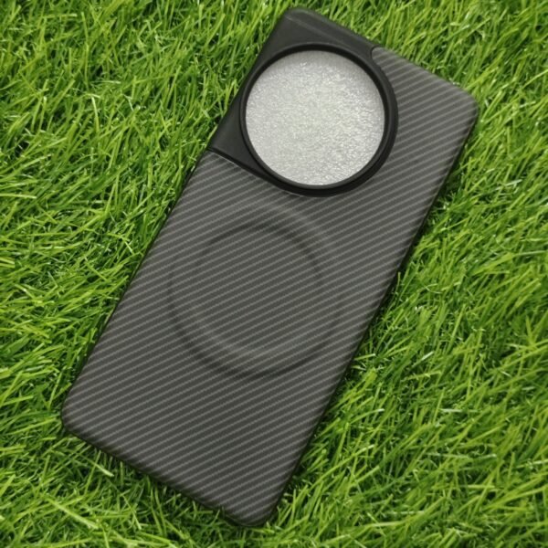 Oneplus 11R Premium Carbon Back Cover With Soft Cloth Inside - Image 9