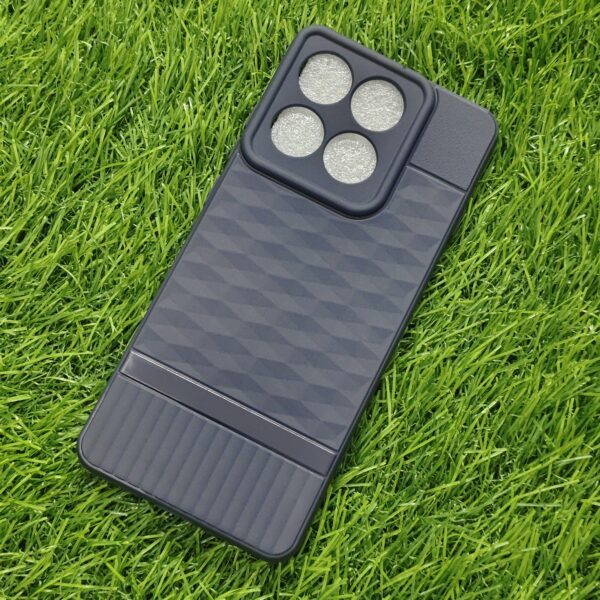 Moto Edge 60 Pro Silicone Bumper Back Cover with soft cloth inside - Image 8