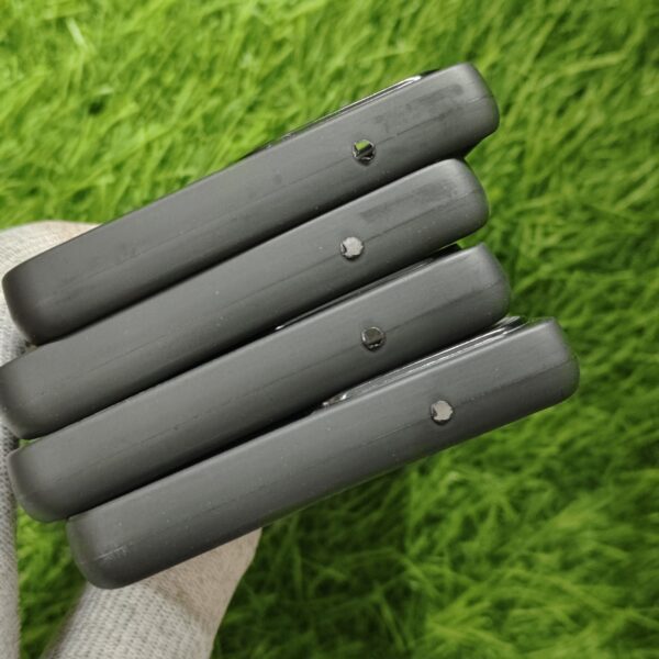 Moto Edge 50 Fusion & G96 Premium Carbon Design Magsafe Back Cover - Image 5