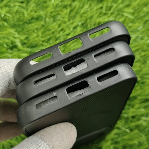 Google Pixel 8a Premium Carbon Design Magsafe Back Cover - Image 4
