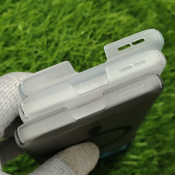 Moto Edge 60 Fusion MagSafe Matte PC Hard Back Cover Ultra Thin - Image 4