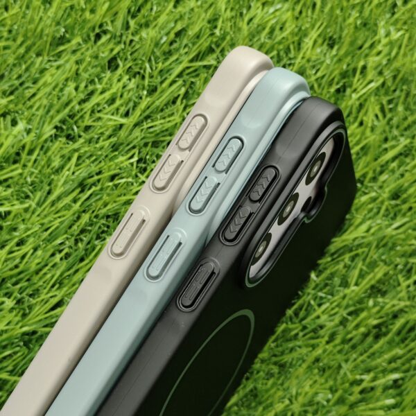 Samsung A56 PC Hard MagSafe Back Cover Beats - Image 3