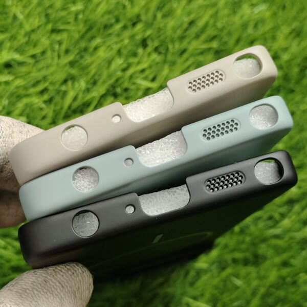 Moto Edge 60 Stylus PC Hard MagSafe Back Cover Beats - Image 4