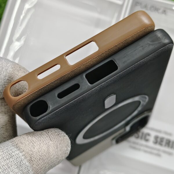 Samsung S25 Ultra Original Puloka Leather Finish Back Cover With Strips - Image 4