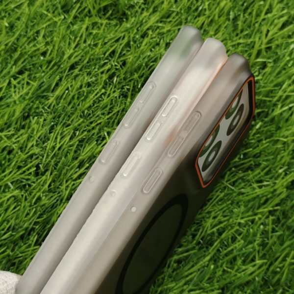 Moto Edge 60 Pro MagSafe Matte PC Hard Back Cover Ultra Thin With Camera Ring - Image 3