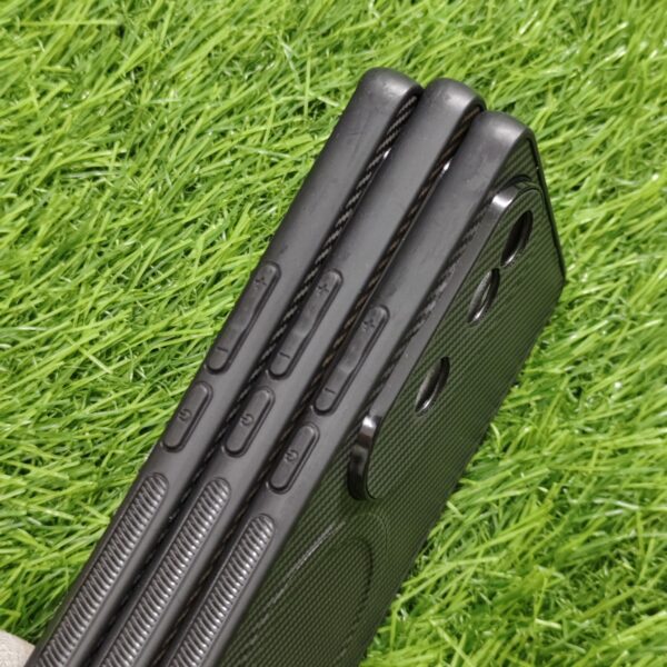 Vivo V40E & iQOO Z9s Premium Carbon Design Magsafe Back Cover - Image 3