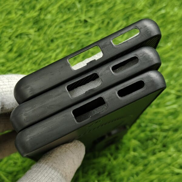 Vivo V40E & iQOO Z9s Premium Carbon Design Magsafe Back Cover - Image 4