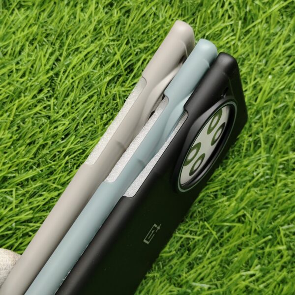 Oneplus 12R Premium Matte PC Hard Beats Back Cover - Image 3