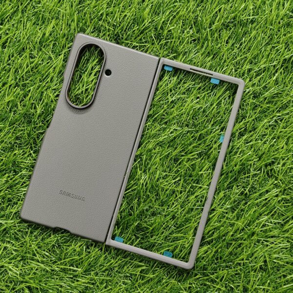 Samsung Galaxy Z Fold 7 Premium Leather Back Cover - Image 3