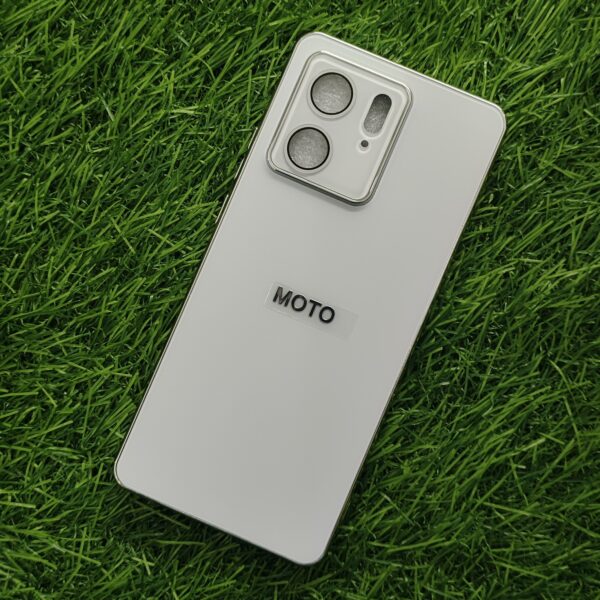 Moto Edge 40