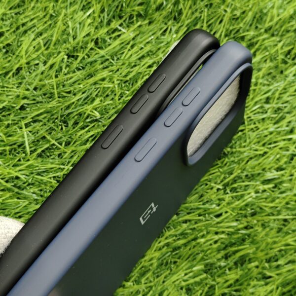 Oneplus 13s Silicon Back Cover With Soft Cloth inside - Image 3