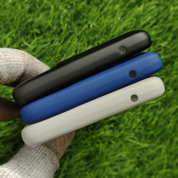 Moto Edge 60 Fusion Silicon Back Cover With Soft Cloth inside - Image 5