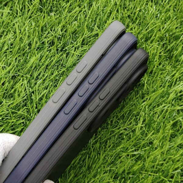 Vivo T4 Ultra Silicone Bumper Back Cover with soft cloth inside - Image 3