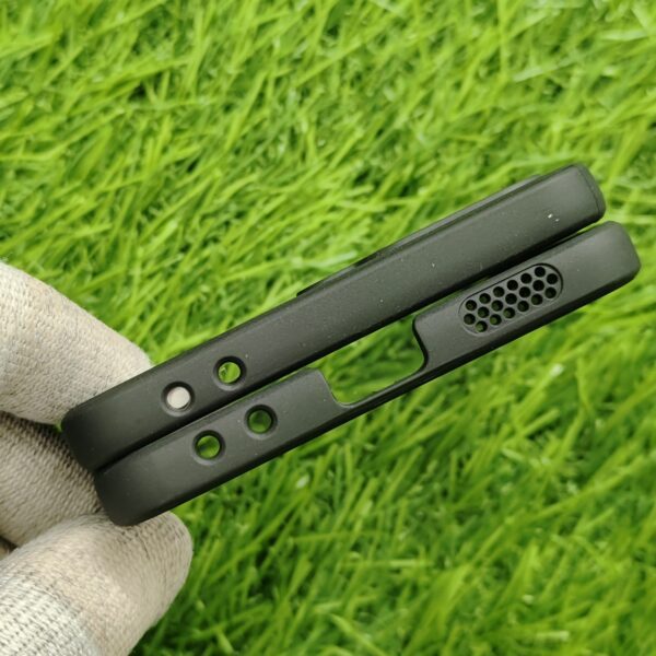 Samsung Galaxy Z Flip 7 Original DuxDuckies Back Cover Aimo - Image 5