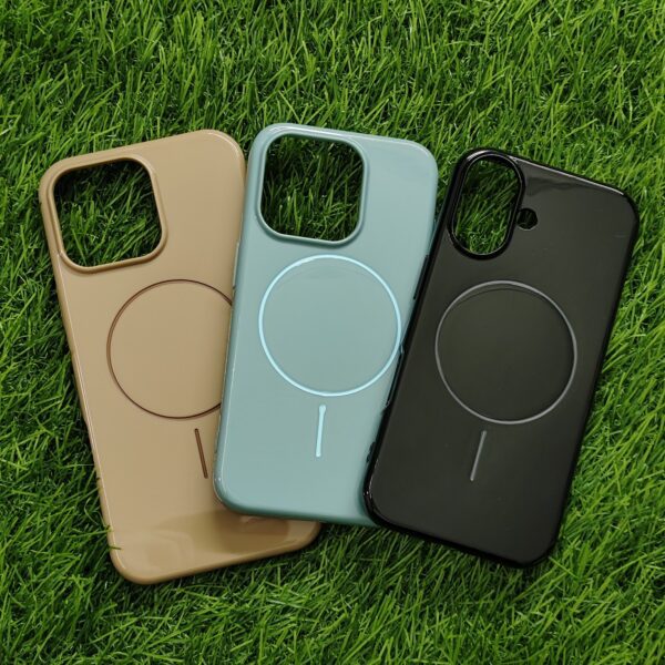 iPhone 15 & 16 Series