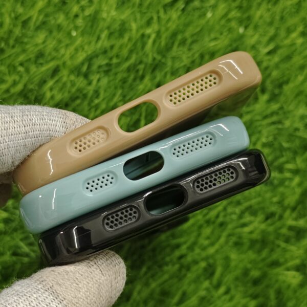 iPhone 15 & 16 Series Silicon Magsafe Back Cover Beats - Image 4