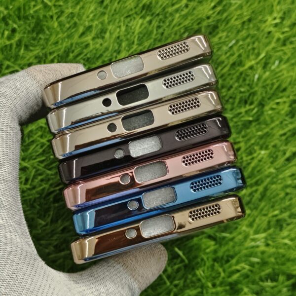 Moto Edge 60 Pro Luxury Matte Chrome Finish Back Cover With Camera Protection - Image 4