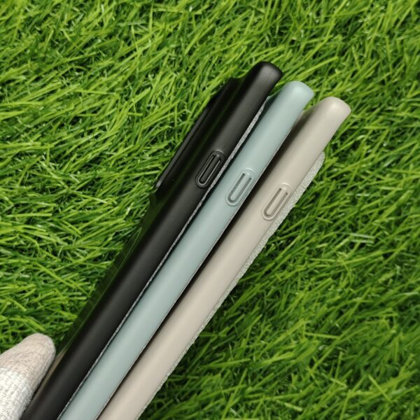 Moto Edge 60 Pro PC Hard MagSafe Back Cover Beats - Image 5