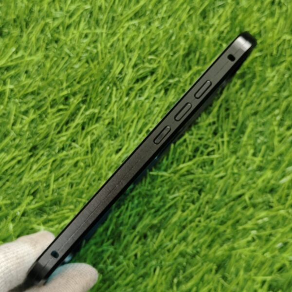iPhone 16 Series 360 Magnetic Metallic Back Cover - Image 4