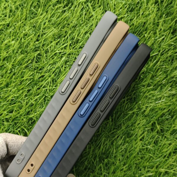 Vivo V50 & V50E Matte Skin Back Cover No Magsafe - Image 3