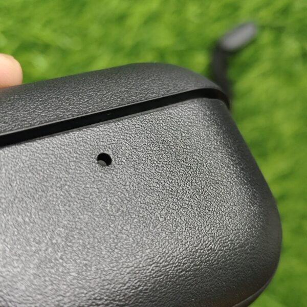 Apple Airpods Pro 3 Premium Matte Silicon Case Headphone Design - Image 3