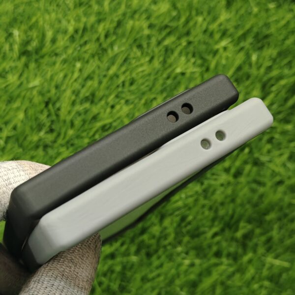 Samsung S24 Ultra Matte Paper Thin Side Silicon Back Cover No Magsafe - Image 5