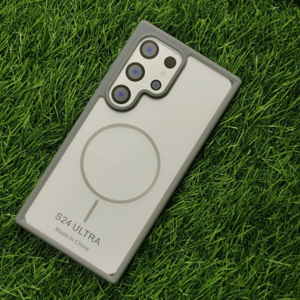 Samsung S24 Ultra Matte Paper Thin Side Silicon Back Cover No Magsafe - Image 6