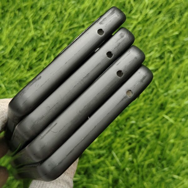 Vivo V27 & V27 Pro Premium Carbon Design Magsafe Back Cover - Image 5