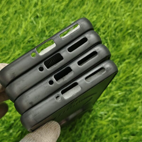 Vivo X200 Premium Carbon Design Magsafe Back Cover - Image 4