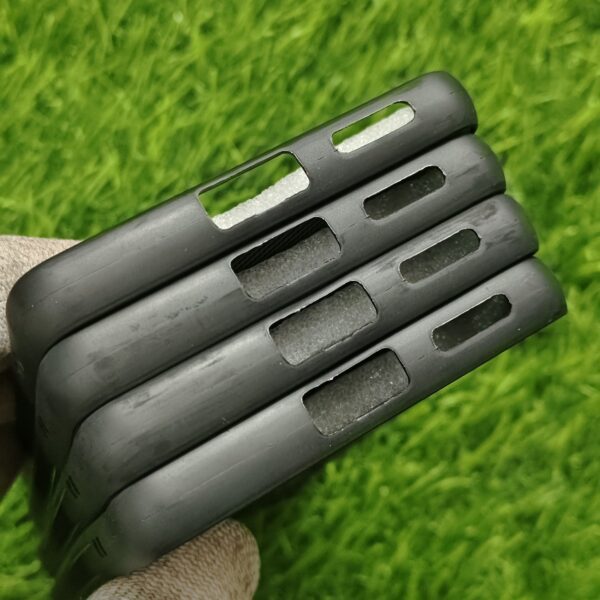Vivo V29E Premium Carbon Design Magsafe Back Cover - Image 4